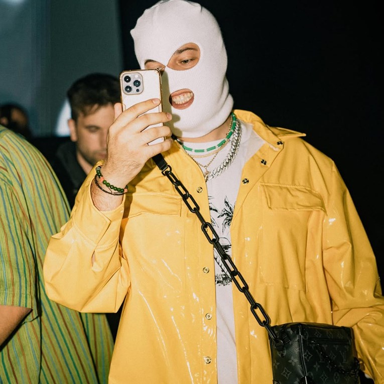 Tijekom koncerta srpskog trepera u Skoplju stigle dvije lažne dojave o bombi