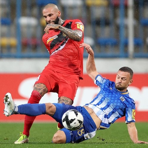 Trener Rijeke: Hajduk je imao jednu i pol priliku, a pobijedio nas je -  Večernji.hr