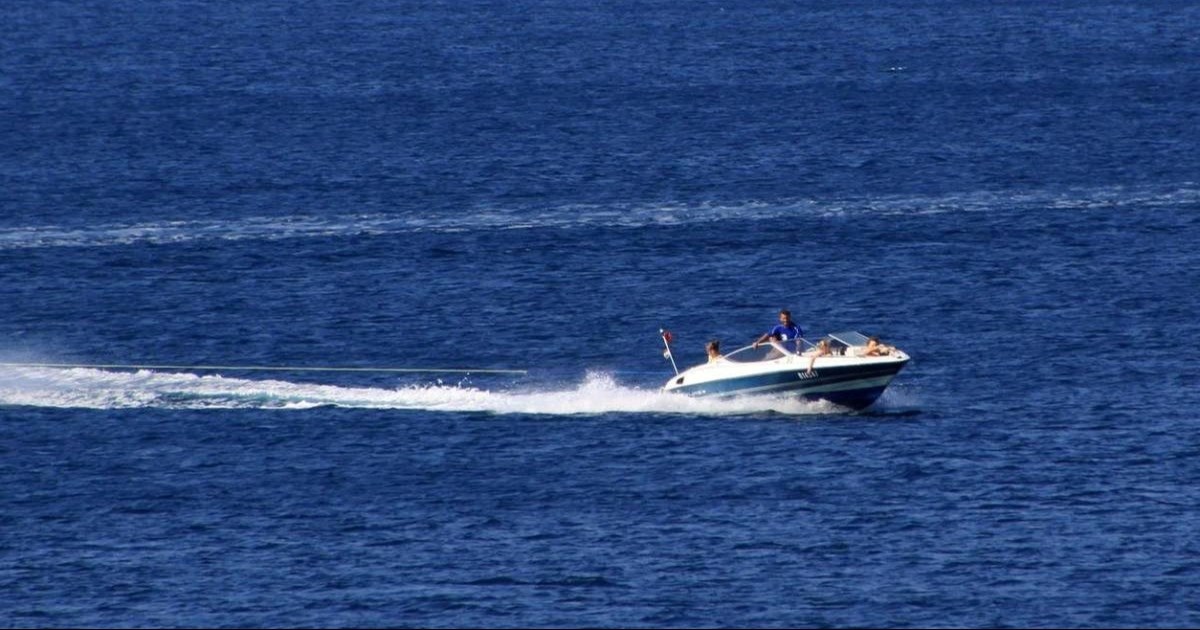 U Dalmaciji pijan tuđim gliserom jurio preblizu obali
