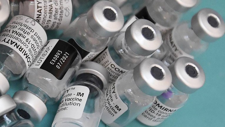 EU nabavlja još 1.8 milijardi doza Pfizerova cjepiva