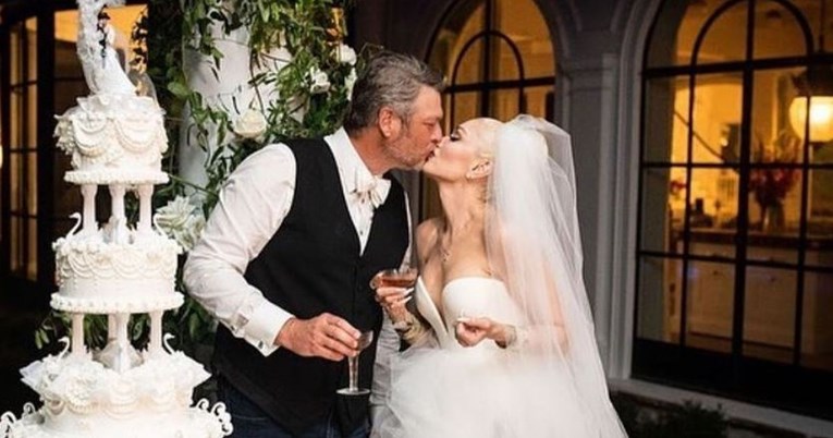 Gwen Stefani objavila prve fotke s vjenčanja i pokazala raskošnu vjenčanicu