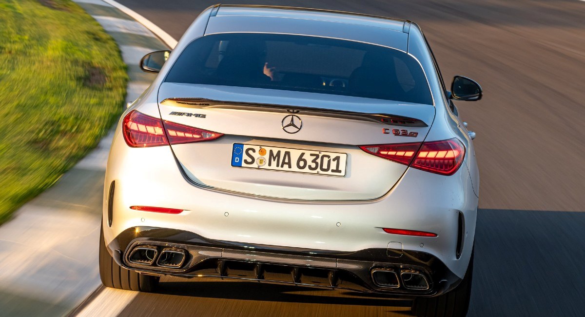 Mercedes mora povući (pre)glasne automobile s tržišta, evo i koje