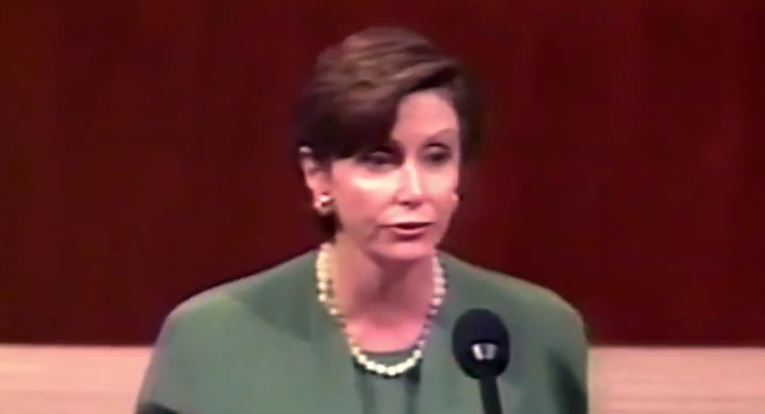 VIDEO Dijeli se govor Nancy Pelosi iz 1996.: "Učinite nešto u vezi trgovine s Kinom"