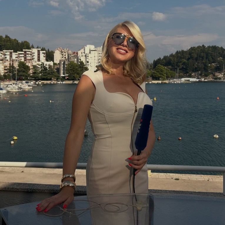 Mirta Šurjak obukla dvaput istu haljinu, prozvali je. Mnogi joj stali u obranu