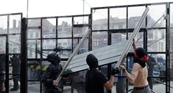 Francuska policija suzavcem i vodenim topovima na prosvjednike protiv G7