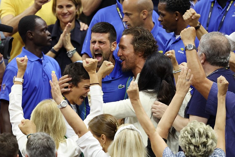 Matthew McConaughey čestitao Đokoviću na 100. tituli u karijeri: "Legenda"