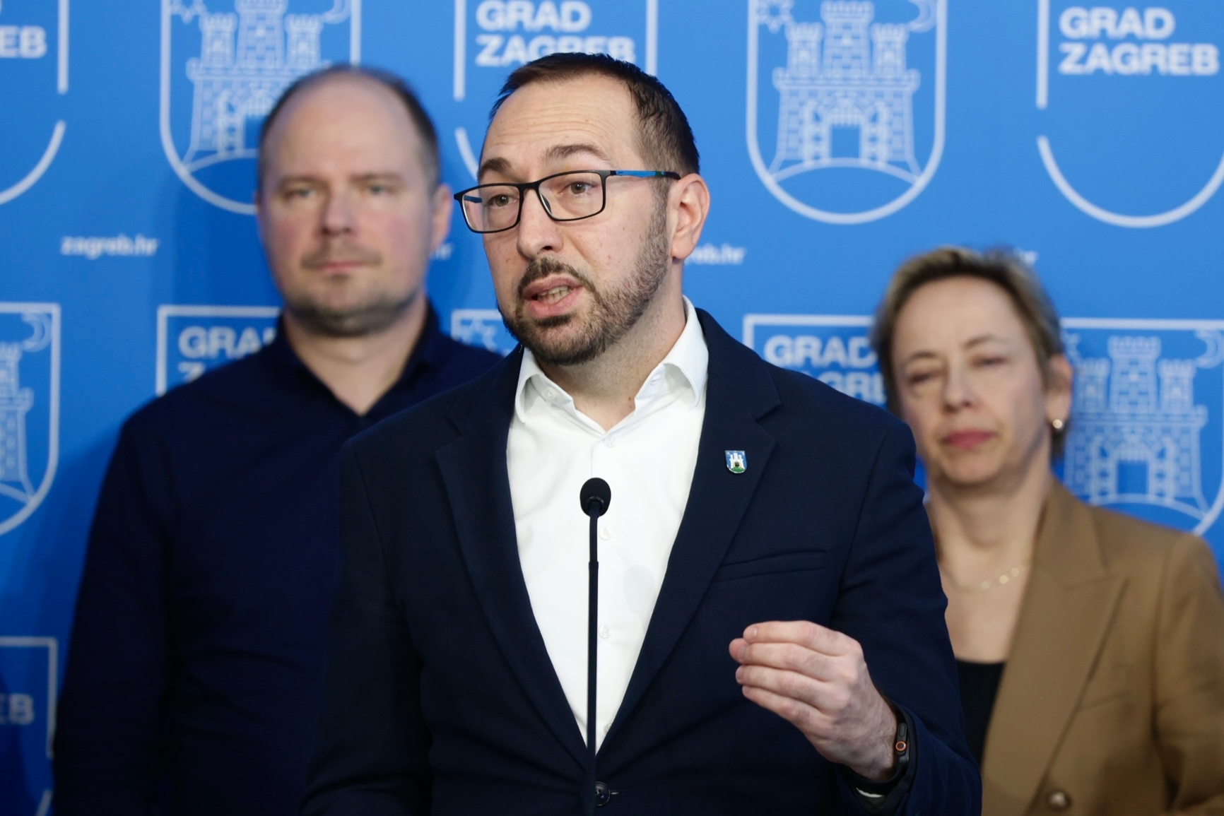 UŽIVO Tomašević drži presicu