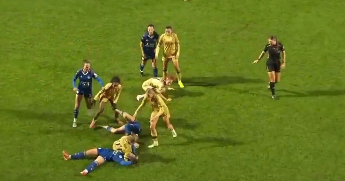 Nasilan ispad na utakmici nogometašica u Engleskoj. Pogledajte borilački potez