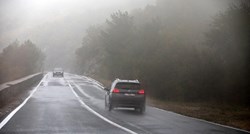 HAK upozorava vozače na skliske kolnike i maglu