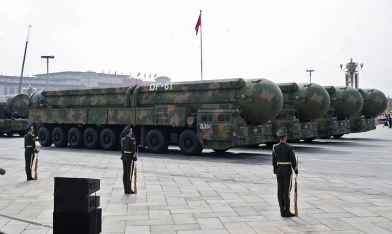 Amerika: Kina tajno razvija novu generaciju nuklearnog oružja. Već su ga testirali