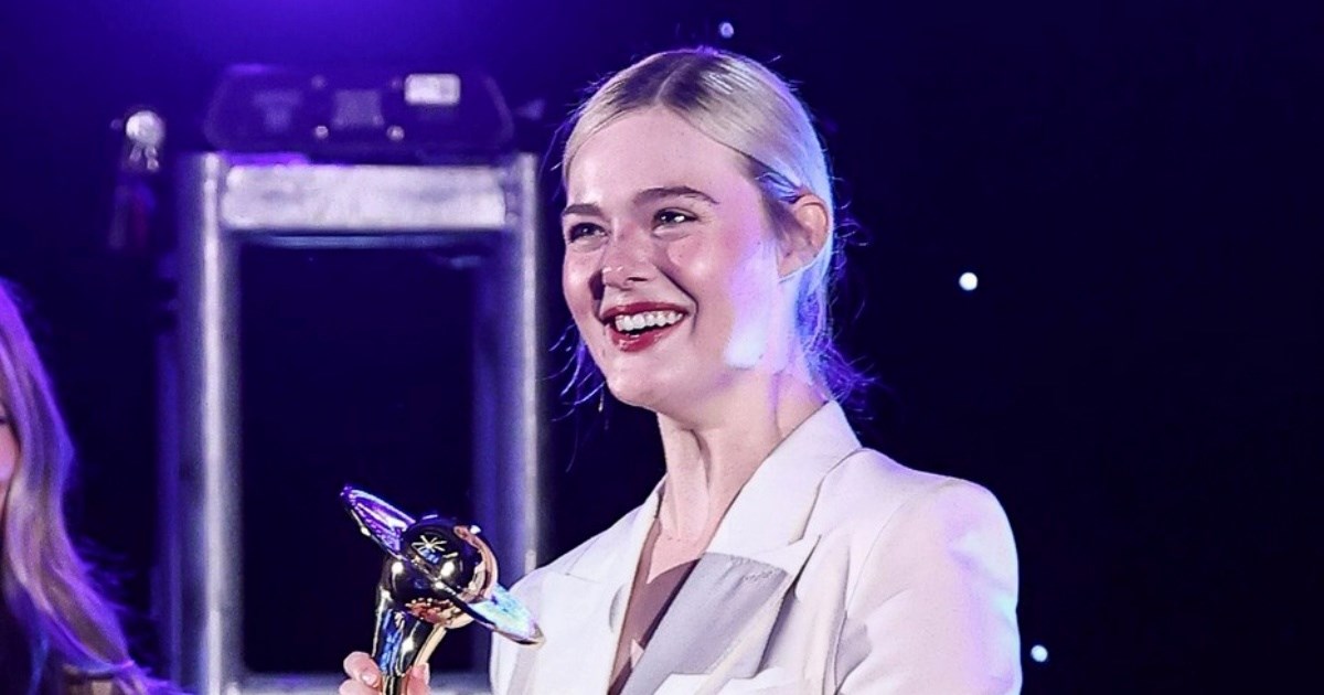 Elle Fanning na crvenom tepihu u Givenchyju: Samoa grudnjak stoji 2500 eura