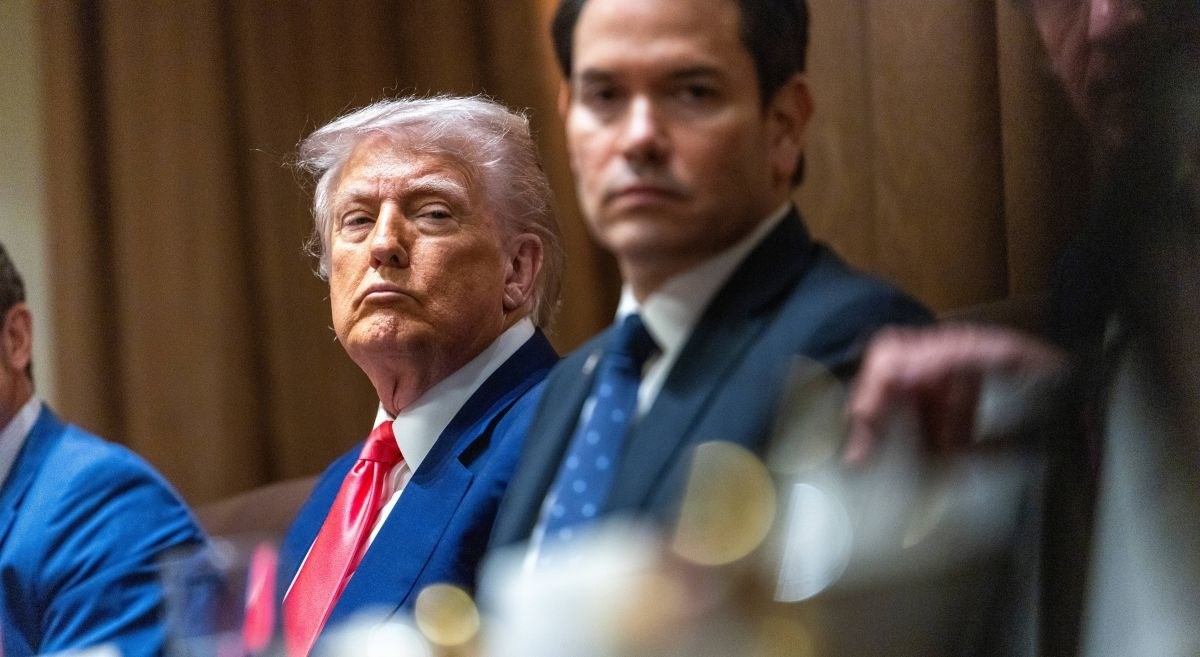 Trump navodno planira smanjiti diplomaciju u četiri regije. Rubio: To je podvala