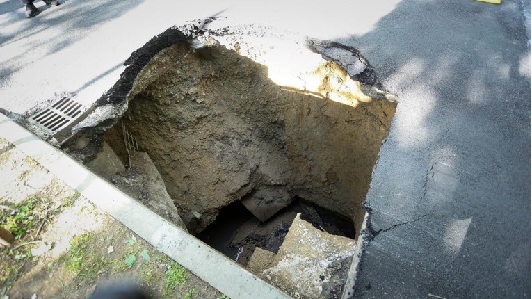 Sanirana rupa od pet metara na zagrebačkoj Bukovačkoj cesti