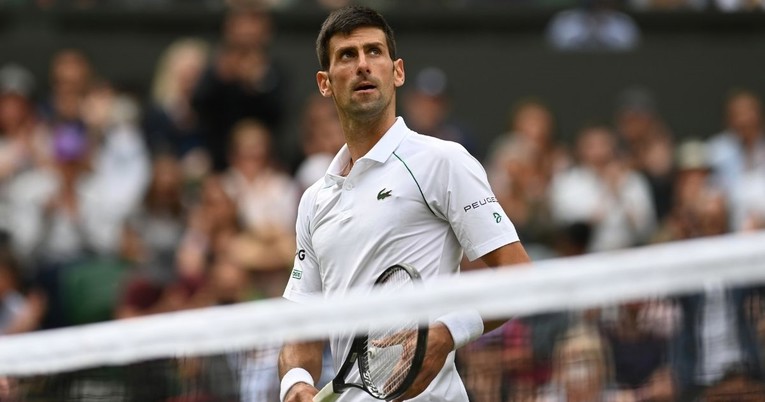 Đoković se prošetao do četvrtfinala Wimbledona pa ponovno komentirao publiku