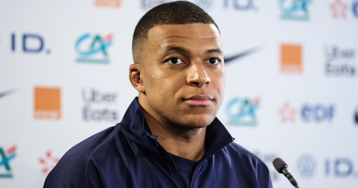 Mbappe: Ljudi u tvornicama rade za siću, a ja da kukam kako mi je bilo teško u PSG-u?