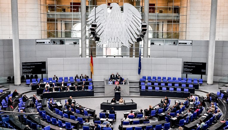 U Bundestagu propalo izglasavanje zakona za regulaciju pomoći pri samoubojstvu
