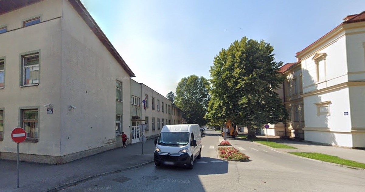 Tijekom noći izbio požar na krovu policijske postaje u Novoj Gradiški