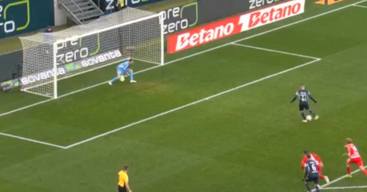 VIDEO Kramarić zabio dva gola u tri minute u prvom poluvremenu