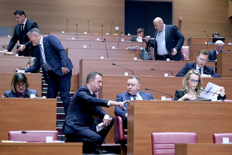 Sabor raspravlja o proračunu. Oporba: Tipično HDZ-ovski, bez sluha za ranjive skupine