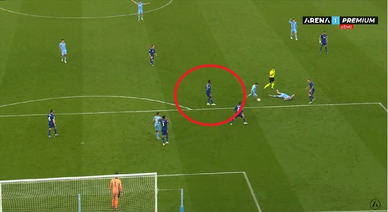 VIDEO Bernardo Silva zabija gol, Camavinga stoji i gleda u njega