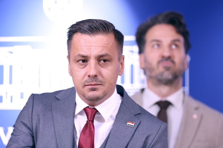 Mostovac: "Majstori" su smislili novu genijalnost - registracija ide gore i do 70%