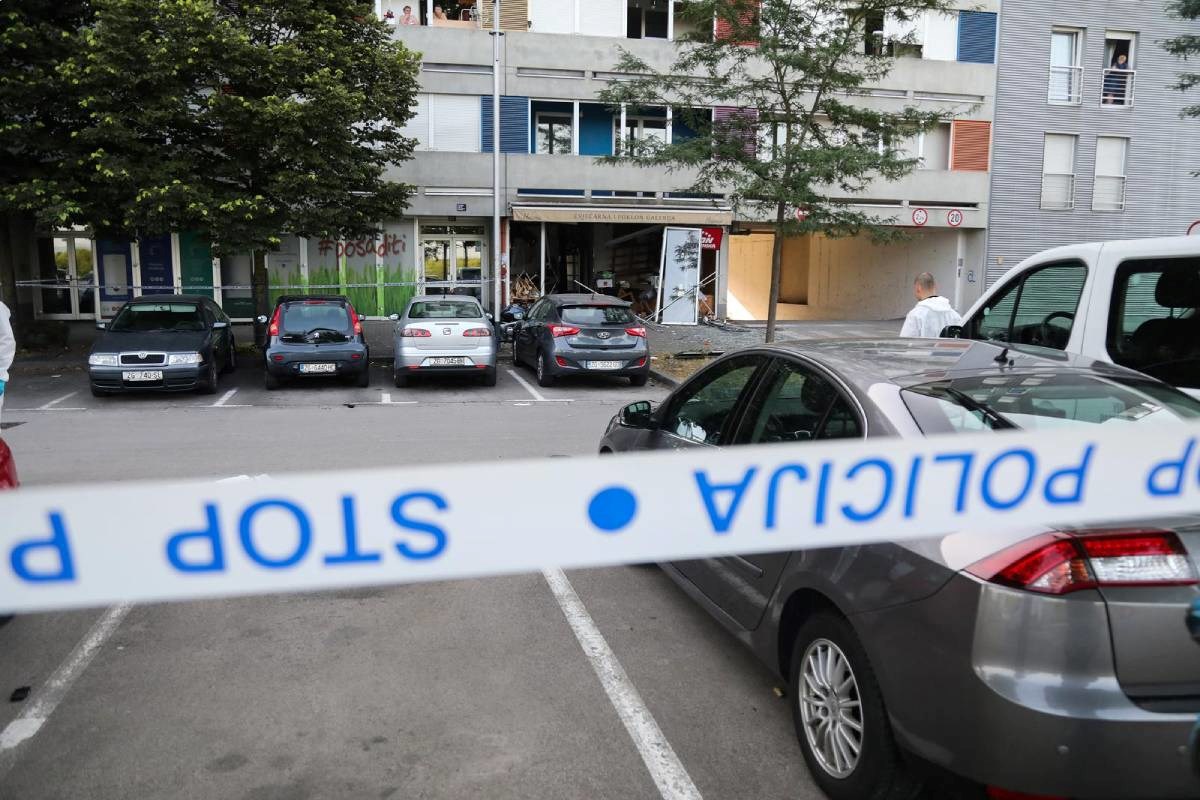 Nožem u Sesvetama ubio člana obitelji (85)