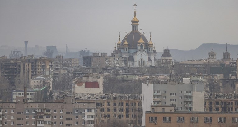 Ukrajina: Rusi su u Mariupolju srušili cijeli kvart i grade elitne stanove