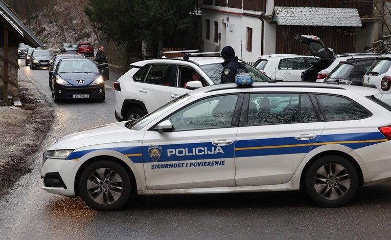 FOTO I VIDEO Policija zatvorila Sljemensku cestu