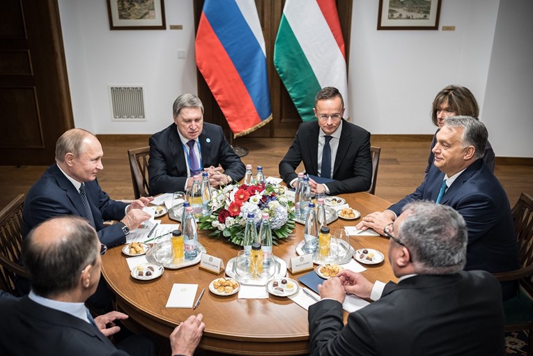 Putin smatra Mađarsku važnim partnerom u opskrbi Europe plinom