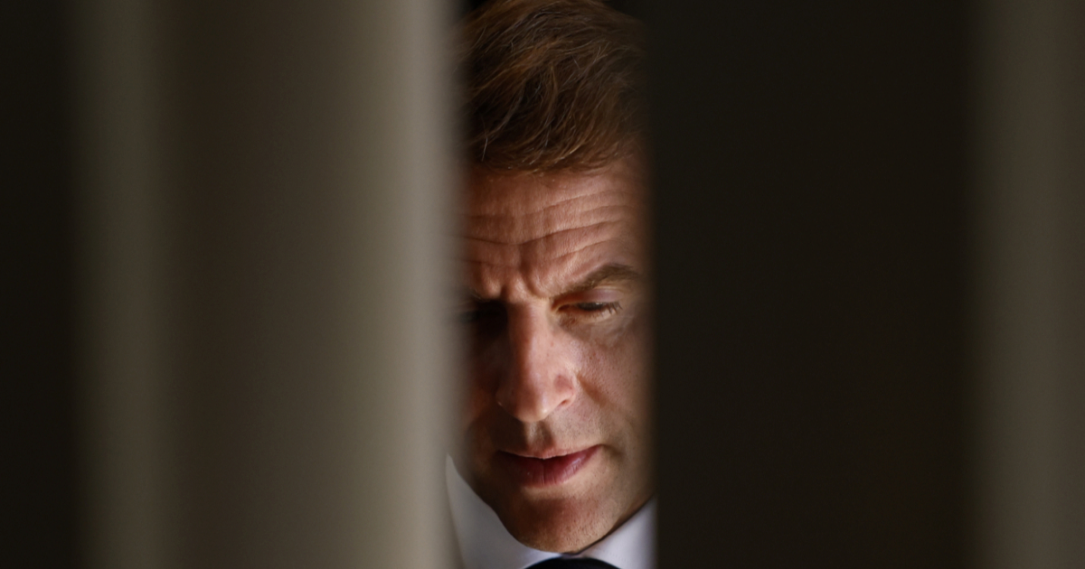 Macron odbio poziv Trumpa, sad ga Trump ucjenjuje