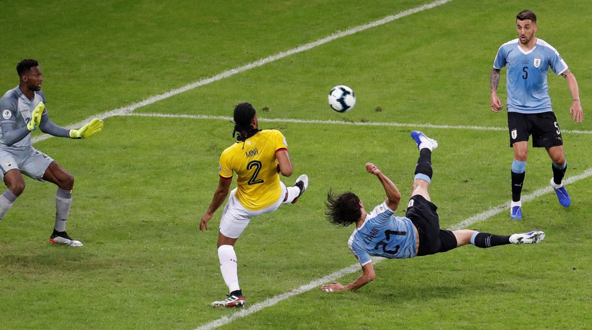 Cavani škaricama zapalio Copu: Zabio je 400 puta, ali nikada ovako