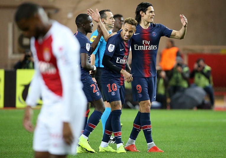 Cavani hat-trickom potopio Monaco