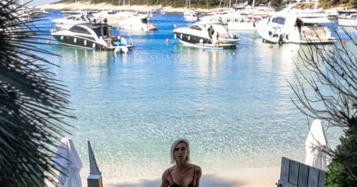 Ana Gruica fotkom u badiću pokazala zašto se isplati trenirati: "Tijelo bomba"