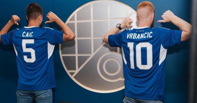 Dinamo potpisao nove ugovore s čak 16 igrača