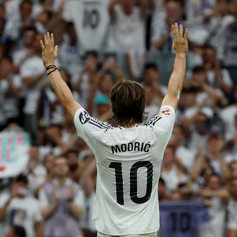 Marca: Nitko nije naslijedio Modrićevu desetku u Realu. Dres čeka dostojnog kandidata