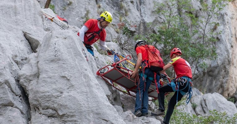 HGSS godišnje odradi 1100 akcija. "Spašavamo u planinama, rijekama, jezerima"