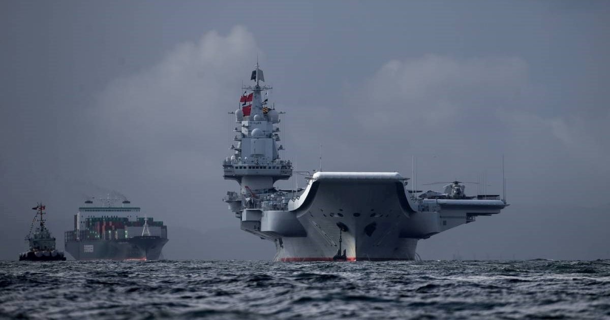 Kineski nosač aviona prvi put viđen istočno od Iwo Jime. Japanci potvrdili