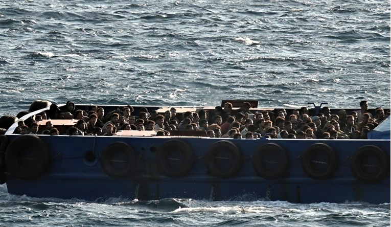 Britanija i Francuska se dogovorili oko migranata. Uvode se strože kontrole i pravila