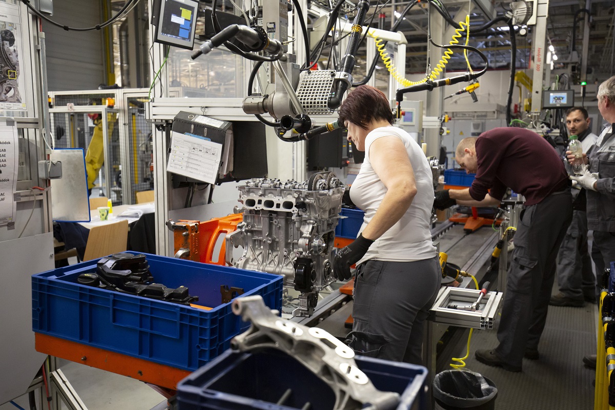 Gotovo polovina radnika u automobilskoj industriji EU ne radi zbog koronavirusa
