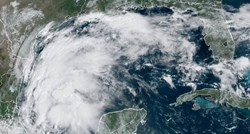 Nova oluja ojačala u uragan, udarit će u SAD: "Prijete poplave opasne po život"