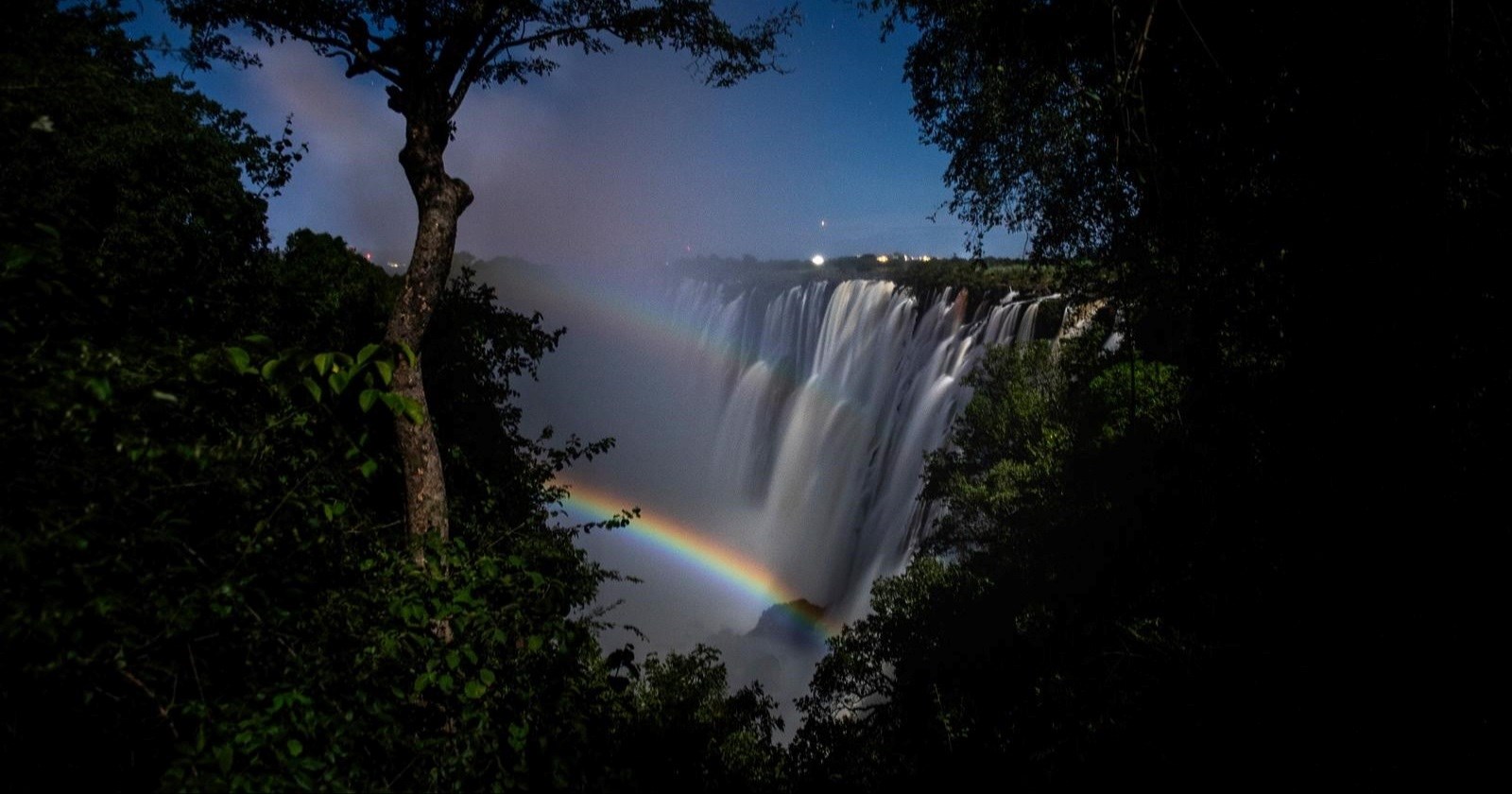Jeste li ikad čuli za mjesečevu dugu? Izgleda kao prizor iz bajke