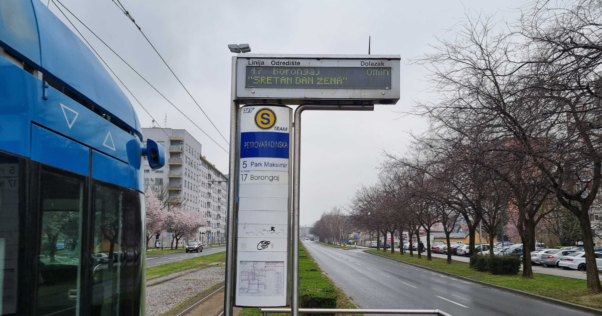 Na ZET-ovim ekranima osvanula čestitka za Dan žena