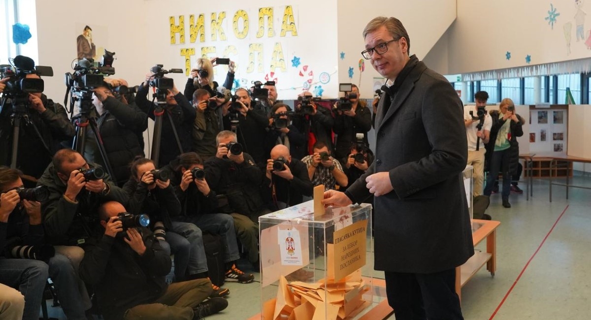Američki senatori: Narod u Srbiji zaslužuje poštene i slobodne izbore