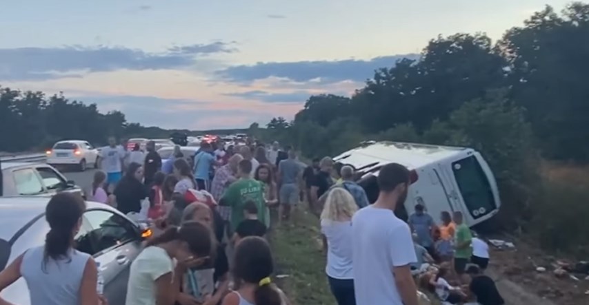 U Bugarskoj se prevrnuo bus iz Srbije. Dijete kritično, roditelju amputirana noga