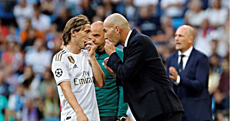 Zidane: Modrić bi trebao češće pucati na gol, no ne usuđuje se uvijek