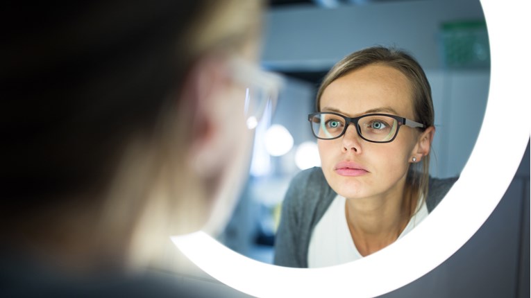 Može li koža biološki biti 20 godina mlađa od nas? Znanost kaže - da