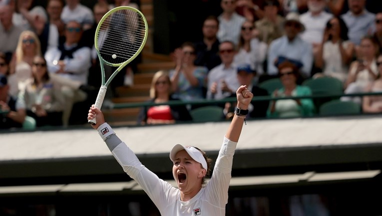 Donna Vekić igra za finale Wimbledona. Poznat je i drugi par polufinala