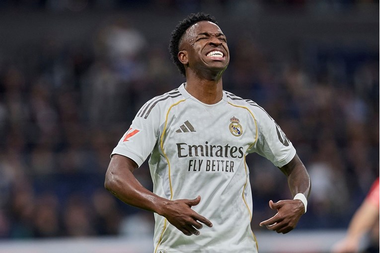 Evo kako je kažnjen navijač koji je bacio bananu u smjeru Viniciusa