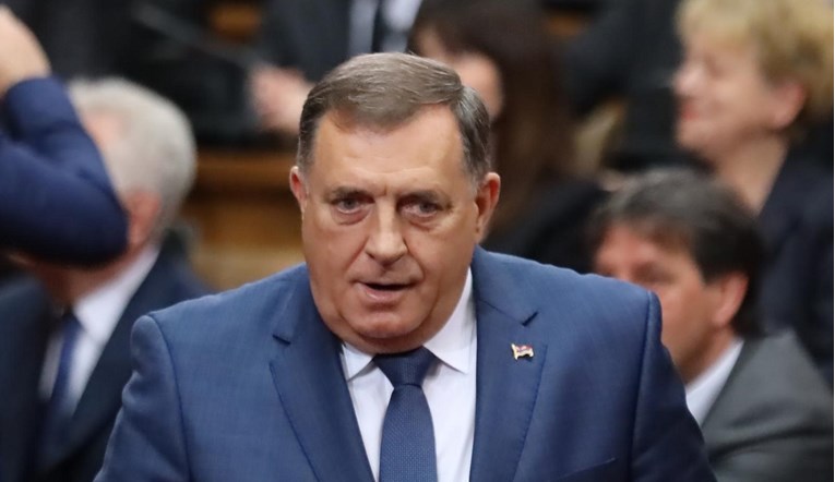 Dodik pozvao ruskog veleposlanika da govori u parlamentu Republike Srpske