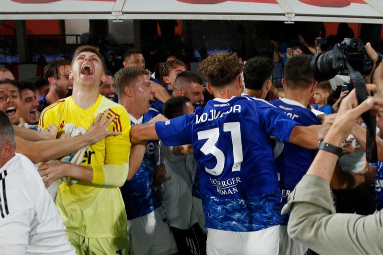 Hrvatski trojac izborio povijesni plasman u Ligu prvaka. Pogledajte lude scene